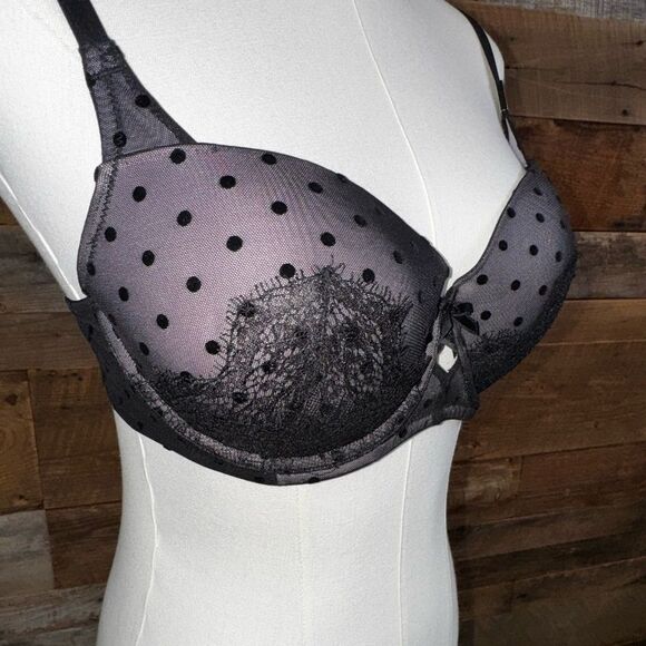 Victoria’s Secret very sexy balconette bra new sz 34 D - Picture 2 of 7